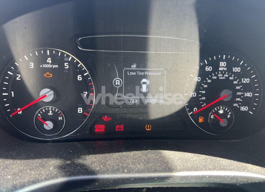 Photo 6 of 2016 Kia Sorento LX/L (VIN 5XYPGDA5XGG142632)