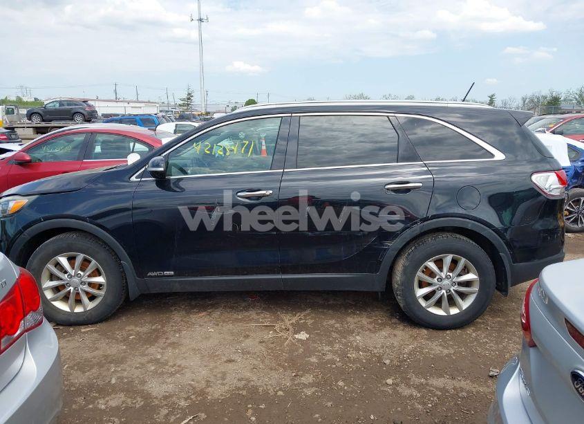 Photo 14 of 2016 Kia Sorento 3.3L LX (VIN 5XYPGDA5XGG168325)