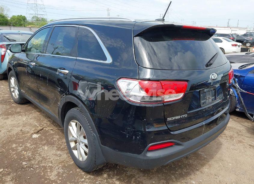 Photo 3 of 2016 Kia Sorento 3.3L LX (VIN 5XYPGDA5XGG168325)