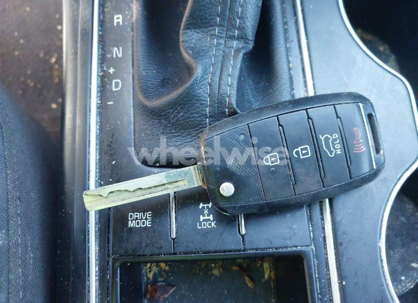 Photo 11 of 2018 Kia Sorento 3.3L LX (VIN 5XYPGDA5XJG373473)