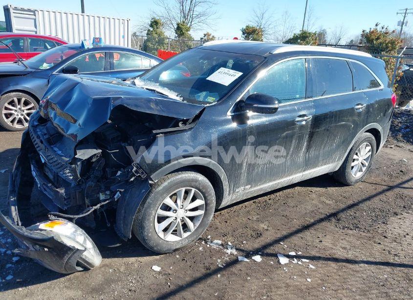 Photo 14 of 2018 Kia Sorento 3.3L LX (VIN 5XYPGDA5XJG373473)