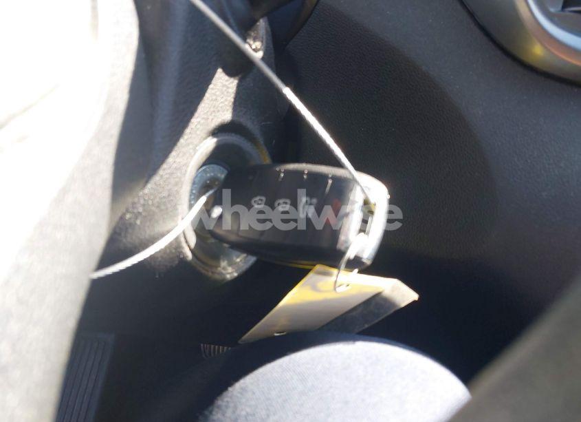 Photo 11 of 2019 Kia Sorento 3.3L LX (VIN 5XYPGDA5XKG448335)