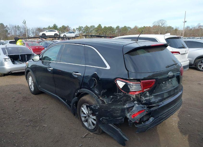 Photo 14 of 2019 Kia Sorento 3.3L LX (VIN 5XYPGDA5XKG554607)