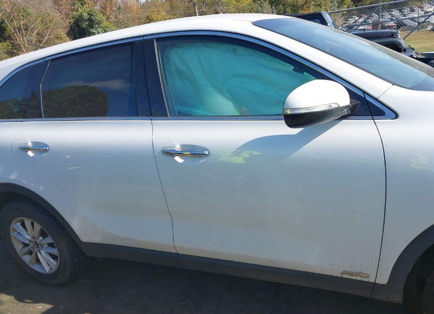 Photo 13 of 2020 Kia Sorento 3.3L LX (VIN 5XYPGDA5XLG613351)