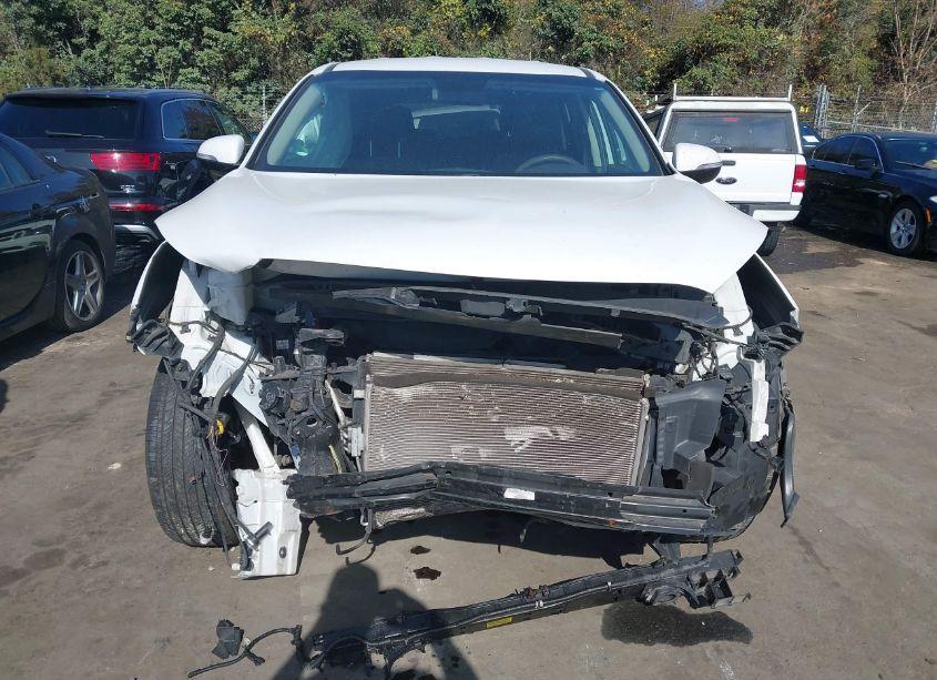 Photo 6 of 2020 Kia Sorento 3.3L LX (VIN 5XYPGDA5XLG613351)