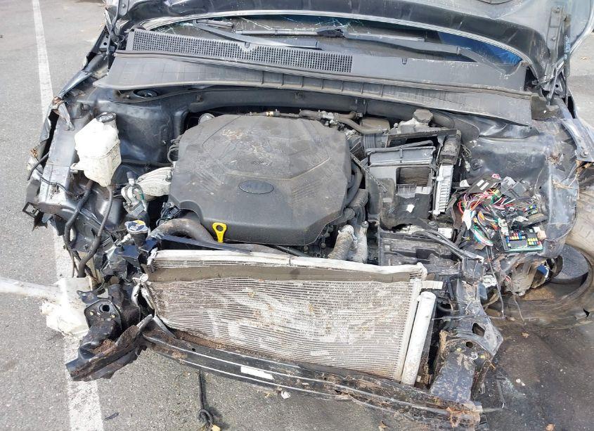 Photo 10 of 2020 Kia Sorento 3.3L S (VIN 5XYPGDA5XLG680855)