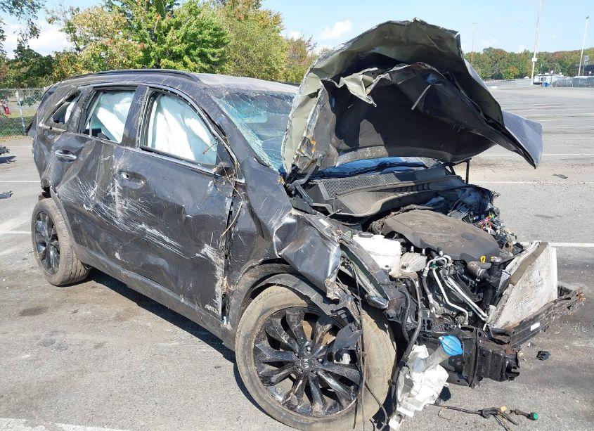 Photo 11 of 2020 Kia Sorento 3.3L S (VIN 5XYPGDA5XLG680855)