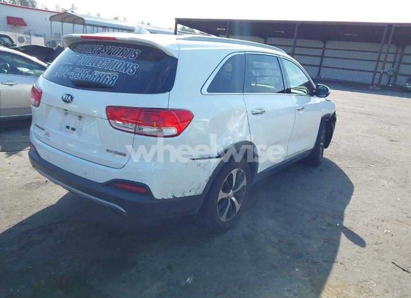 Photo 4 of 2016 Kia Sorento 2.0T EX (VIN 5XYPH4A10GG005029)