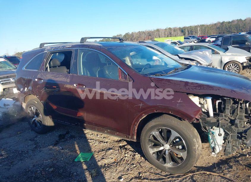 Photo 14 of 2016 Kia Sorento 2.0T EX (VIN 5XYPH4A10GG164505)