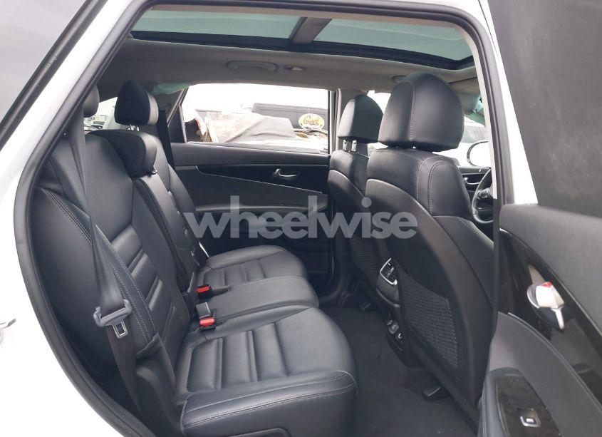 Photo 8 of 2018 Kia Sorento 2.0T EX (VIN 5XYPH4A10JG408130)