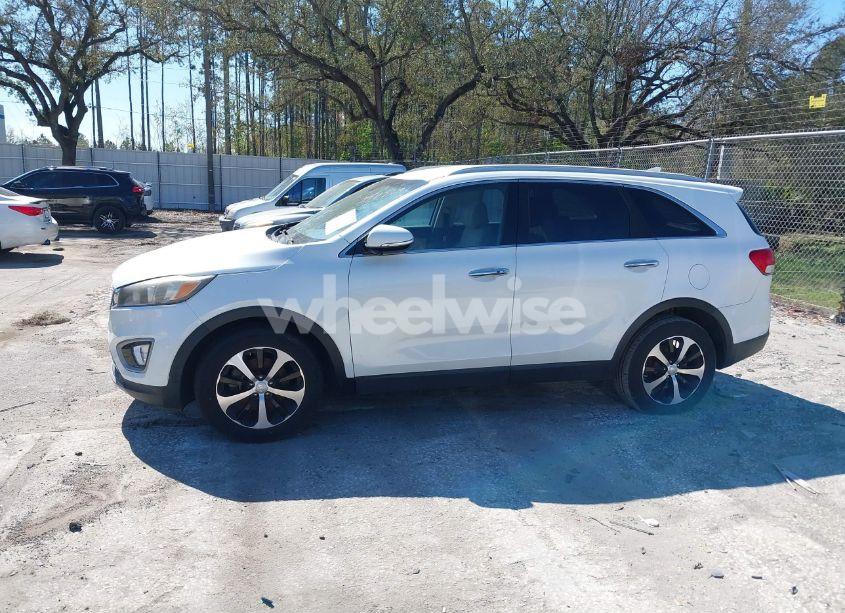 Photo 14 of 2017 Kia Sorento 2.0T EX (VIN 5XYPH4A12HG274408)