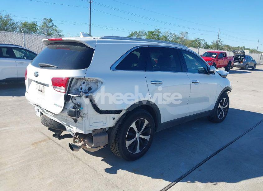 Photo 4 of 2017 Kia Sorento 2.0T EX (VIN 5XYPH4A13HG248755)