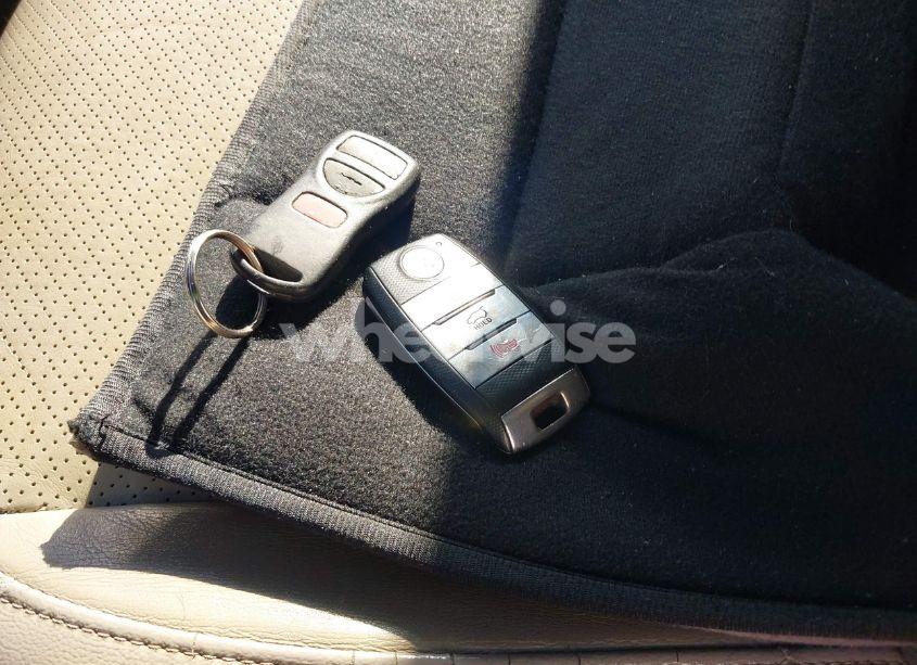 Photo 11 of 2016 Kia Sorento 2.0T EX (VIN 5XYPH4A14GG025722)