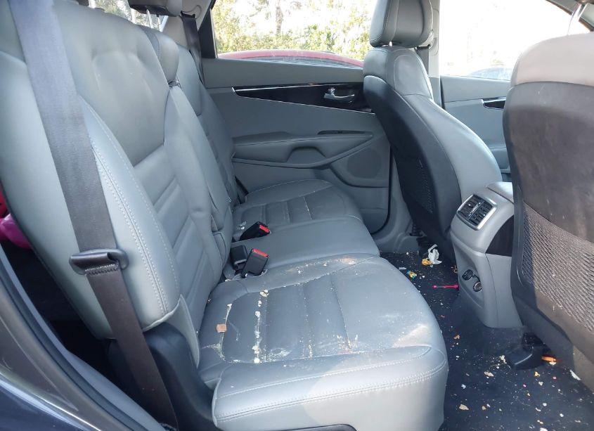 Photo 8 of 2016 Kia Sorento 2.0T EX (VIN 5XYPH4A14GG113864)