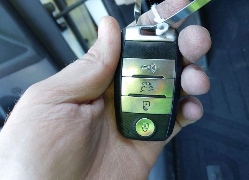 Photo 11 of 2016 Kia Sorento 2.0T EX (VIN 5XYPH4A14GG134486)