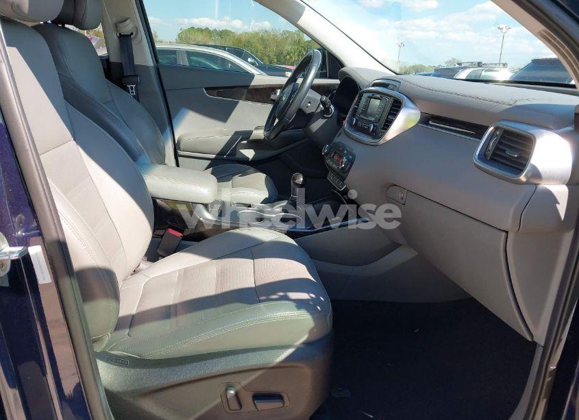 Photo 5 of 2016 Kia Sorento 2.0T EX (VIN 5XYPH4A14GG184708)