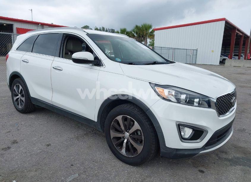 2016 Kia Sorento 2.0T EX (VIN 5XYPH4A14GG187110) main photo