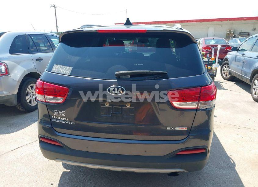 Photo 16 of 2017 Kia Sorento 2.0T EX (VIN 5XYPH4A14HG190770)