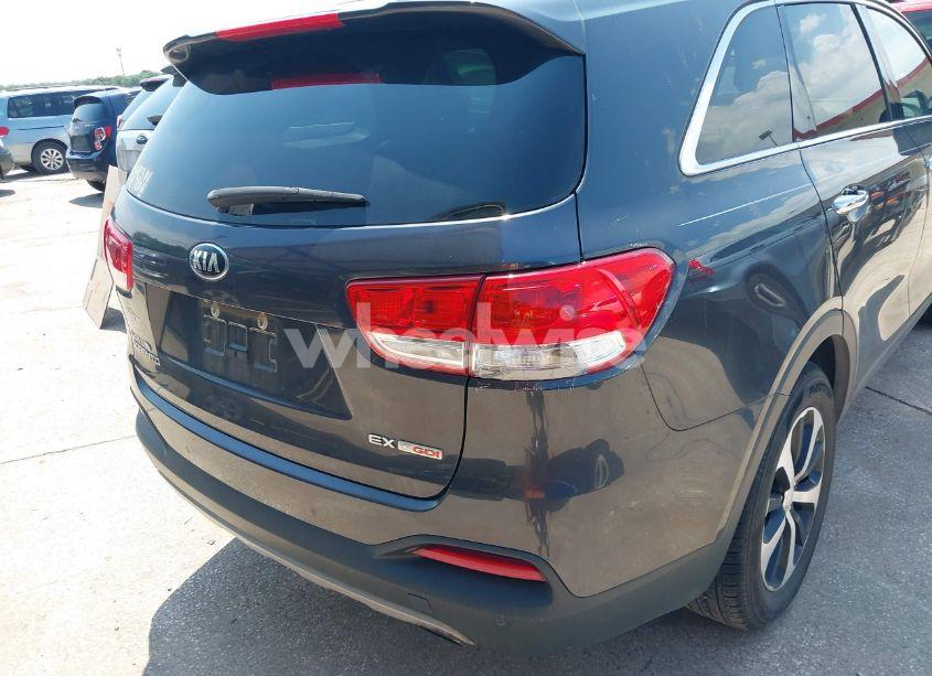 Photo 6 of 2017 Kia Sorento 2.0T EX (VIN 5XYPH4A14HG190770)