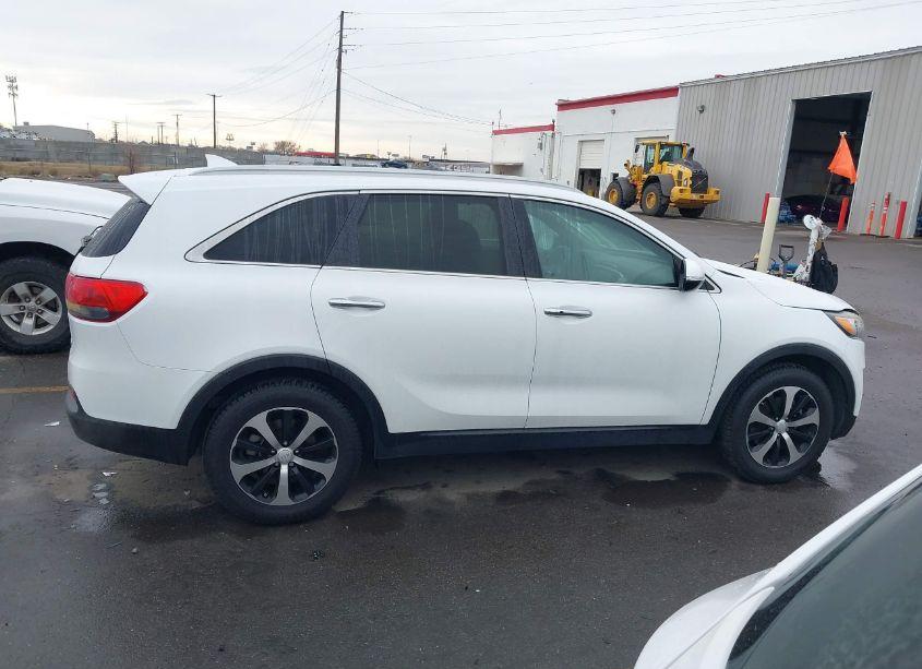Photo 13 of 2017 Kia Sorento 2.0T EX (VIN 5XYPH4A14HG221466)