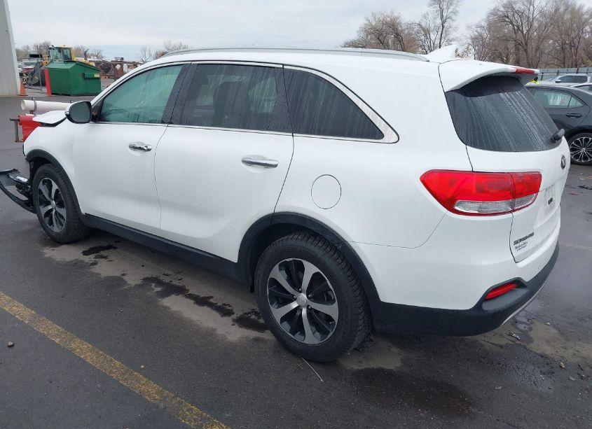 Photo 3 of 2017 Kia Sorento 2.0T EX (VIN 5XYPH4A14HG221466)