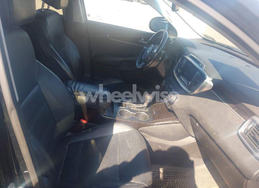 Photo 5 of 2017 Kia Sorento 2.0T EX (VIN 5XYPH4A14HG273647)