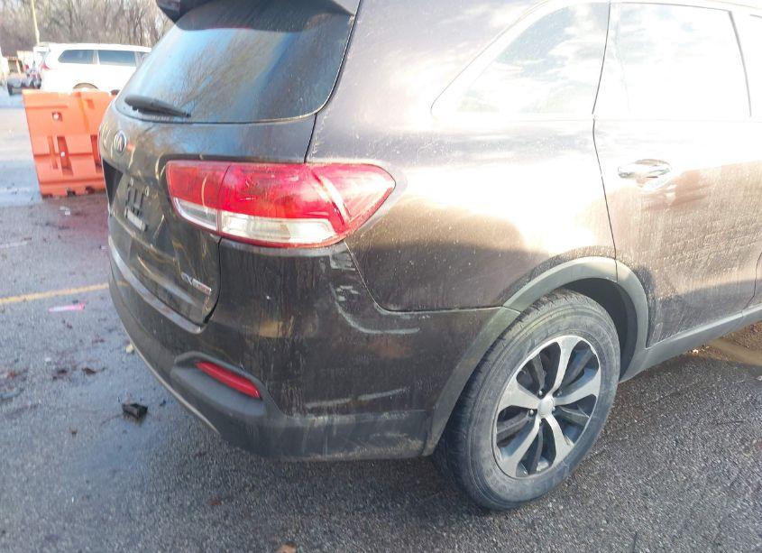 Photo 6 of 2017 Kia Sorento 2.0T EX (VIN 5XYPH4A14HG295048)