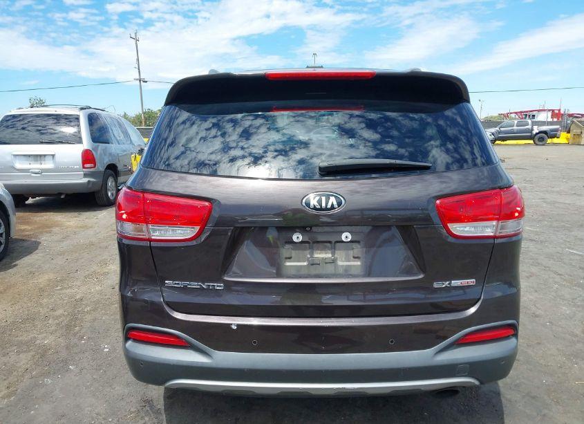 Photo 16 of 2017 Kia Sorento 2.0T EX (VIN 5XYPH4A15HG295043)