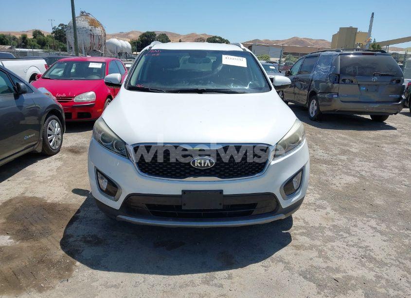 Photo 12 of 2016 Kia Sorento 2.0T EX (VIN 5XYPH4A16GG126972)