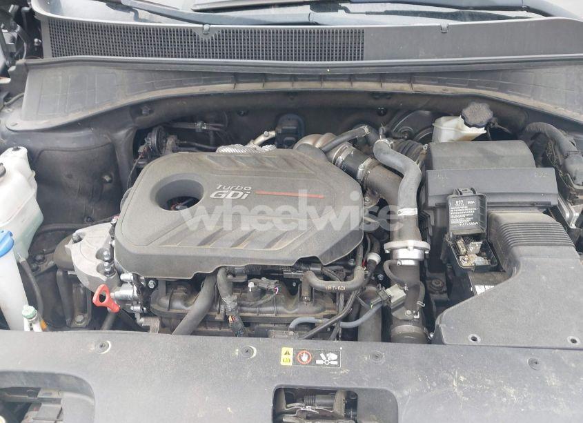 Photo 10 of 2016 Kia Sorento 2.0T EX (VIN 5XYPH4A17GG015878)