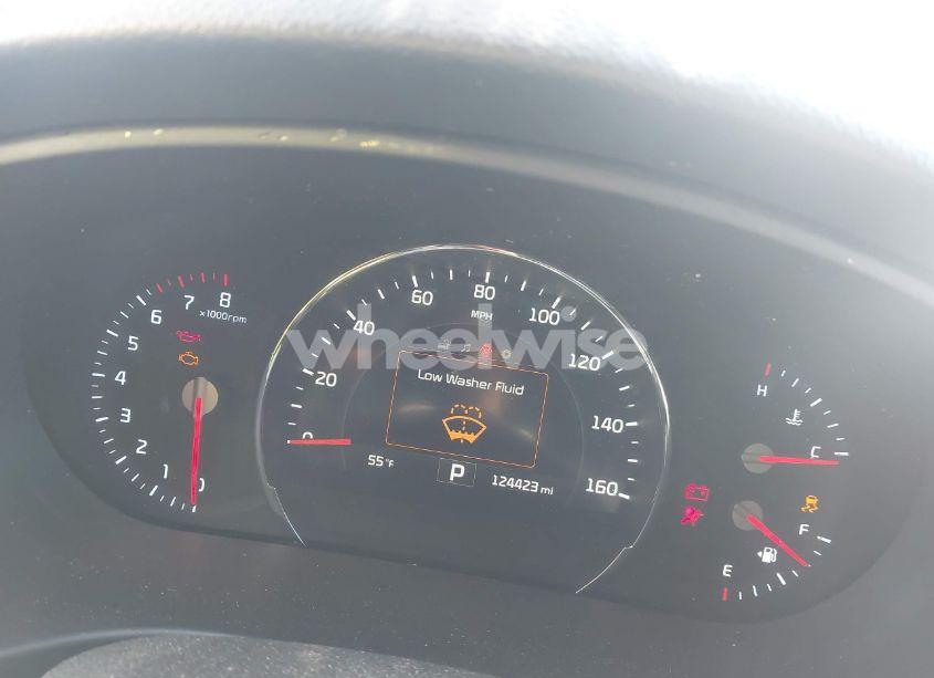 Photo 7 of 2017 Kia Sorento 2.0T EX (VIN 5XYPH4A17HG247480)