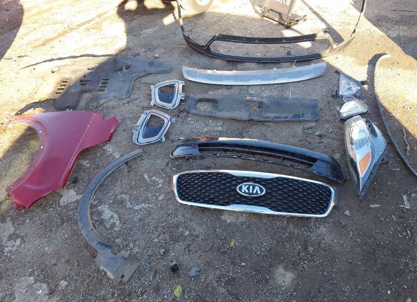 Photo 12 of 2016 Kia Sorento 3.3L EX (VIN 5XYPH4A50GG146444)