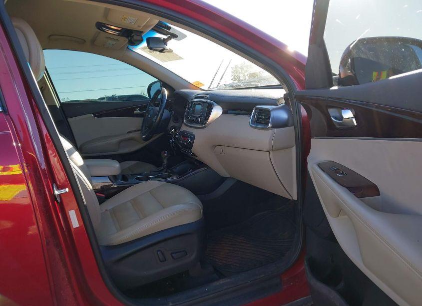 Photo 5 of 2016 Kia Sorento 3.3L EX (VIN 5XYPH4A50GG146444)