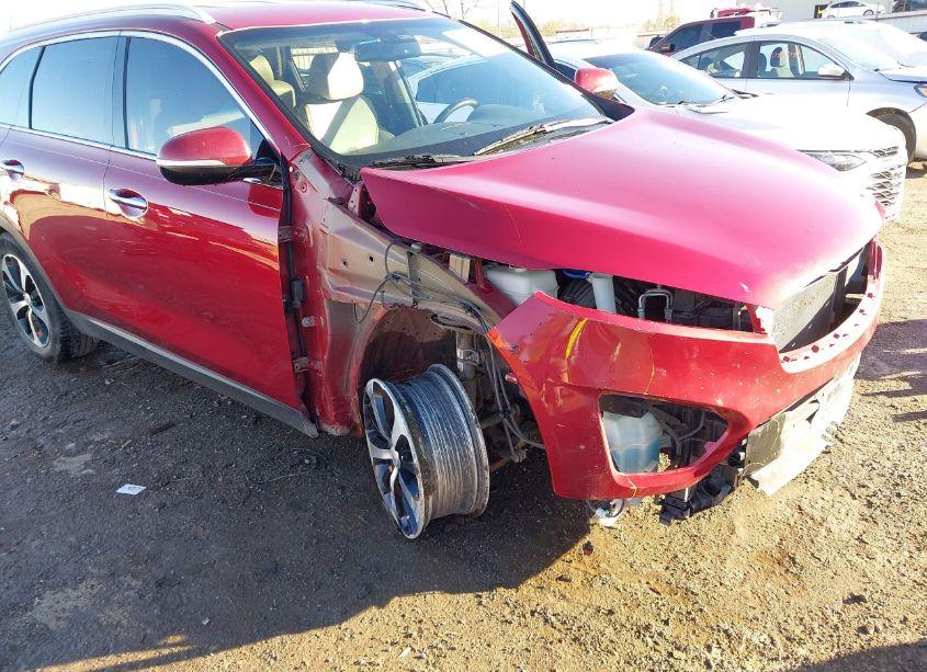 Photo 6 of 2016 Kia Sorento 3.3L EX (VIN 5XYPH4A50GG146444)