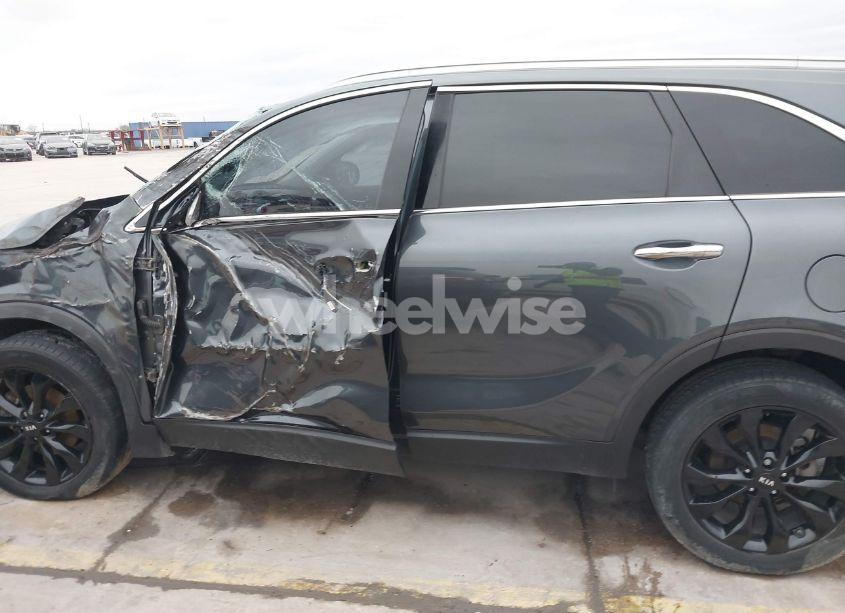 Photo 14 of 2020 Kia Sorento 3.3L EX (VIN 5XYPH4A50LG666153)