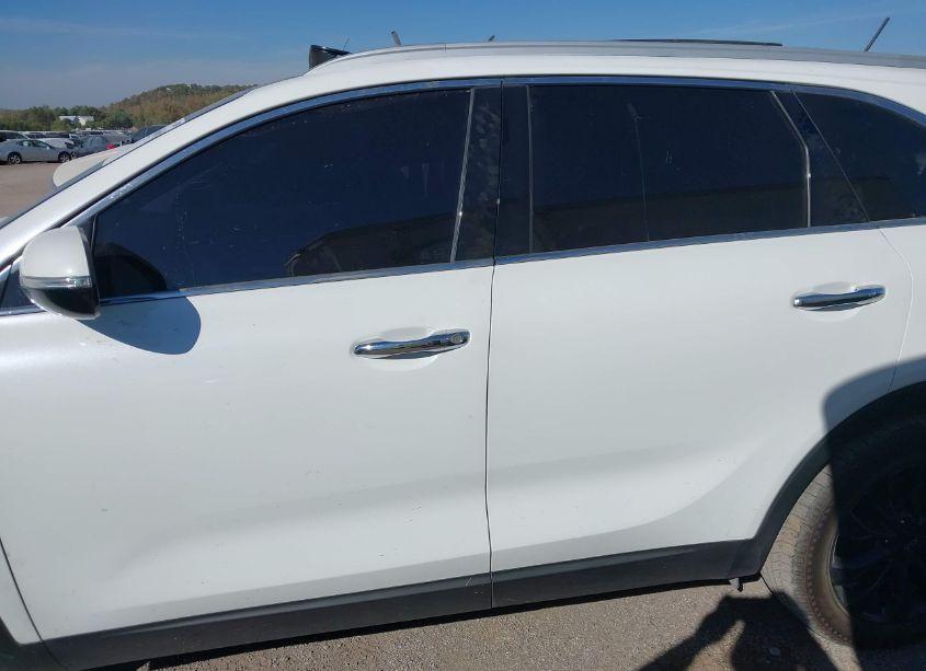 Photo 14 of 2020 Kia Sorento 3.3L EX (VIN 5XYPH4A50LG708692)