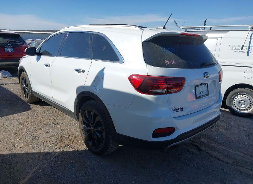 Photo 3 of 2020 Kia Sorento 3.3L EX (VIN 5XYPH4A50LG708692)