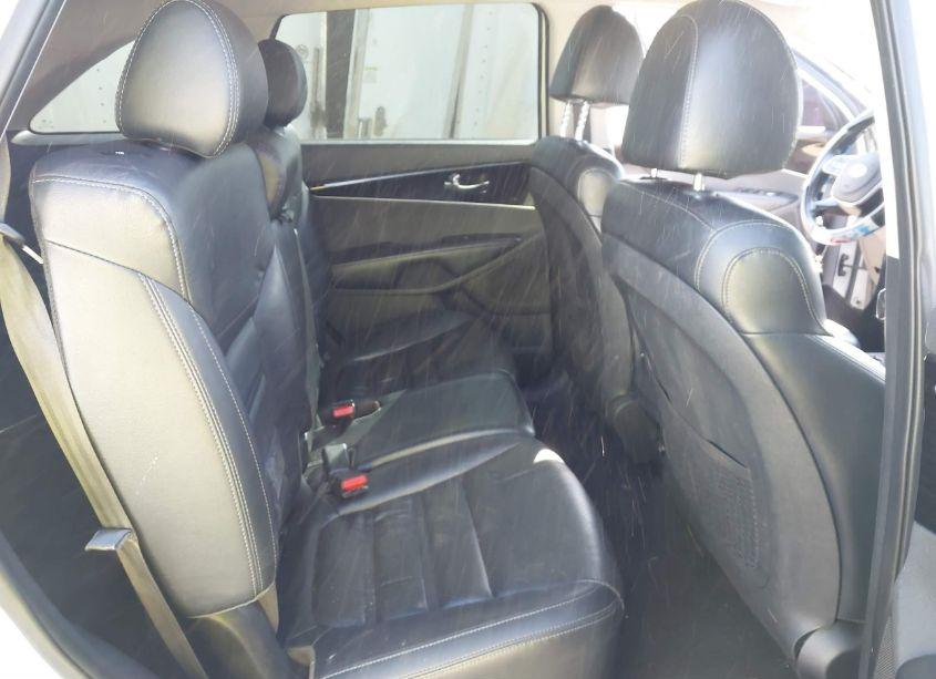 Photo 8 of 2020 Kia Sorento 3.3L EX (VIN 5XYPH4A50LG708692)