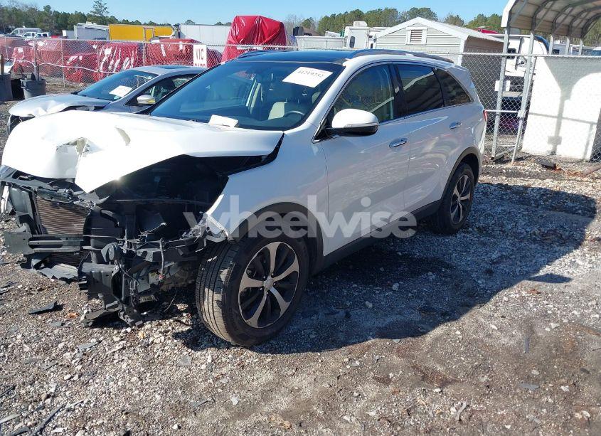Photo 2 of 2016 Kia Sorento 3.3L EX (VIN 5XYPH4A51GG119981)