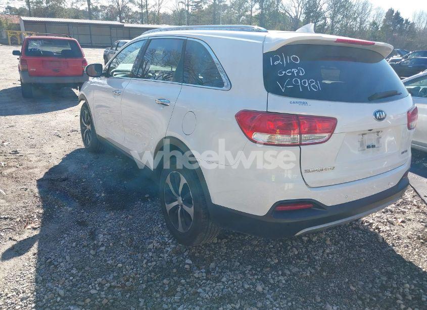 Photo 3 of 2016 Kia Sorento 3.3L EX (VIN 5XYPH4A51GG119981)