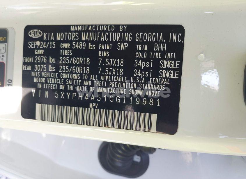 Photo 9 of 2016 Kia Sorento 3.3L EX (VIN 5XYPH4A51GG119981)