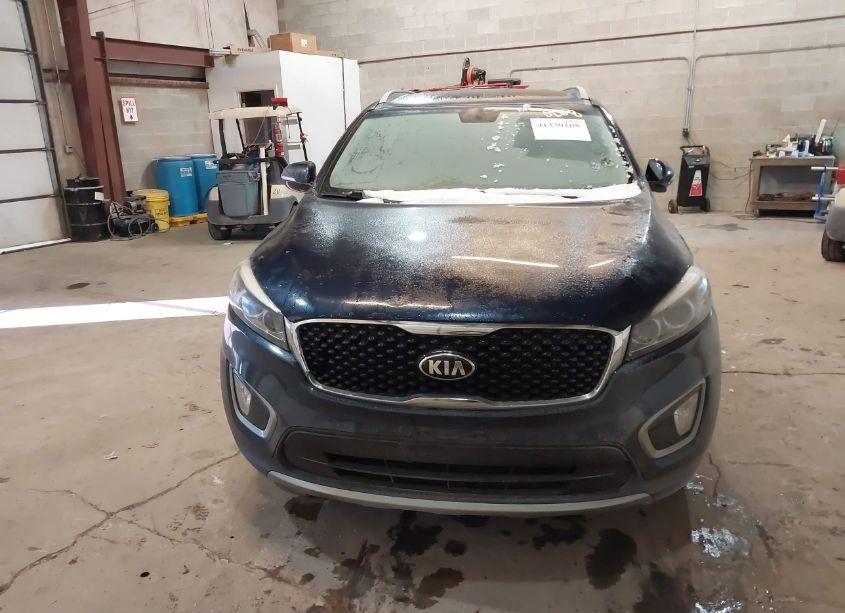 Photo 11 of 2018 Kia Sorento 3.3L EX (VIN 5XYPH4A51JG365730)