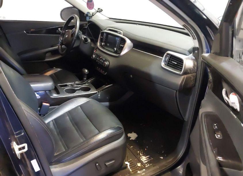 Photo 5 of 2018 Kia Sorento 3.3L EX (VIN 5XYPH4A51JG365730)