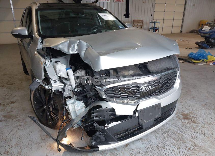 Photo 6 of 2020 Kia Sorento 3.3L EX (VIN 5XYPH4A51LG666937)