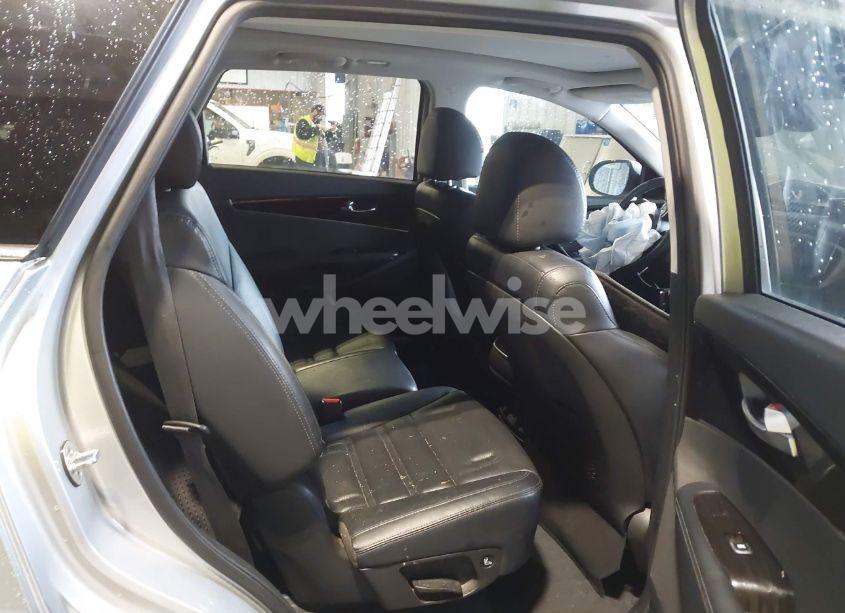 Photo 8 of 2020 Kia Sorento 3.3L EX (VIN 5XYPH4A51LG666937)