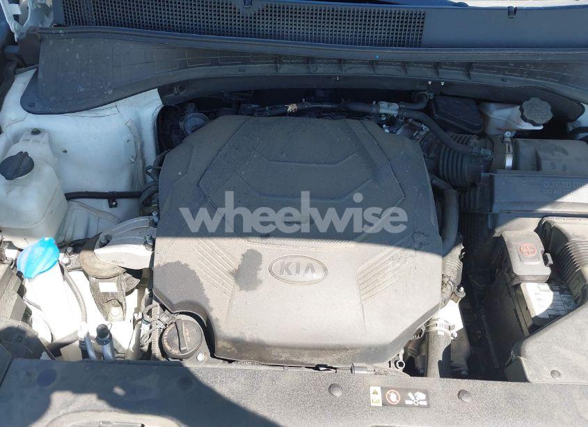 Photo 10 of 2020 Kia Sorento 3.3L EX (VIN 5XYPH4A51LG687366)