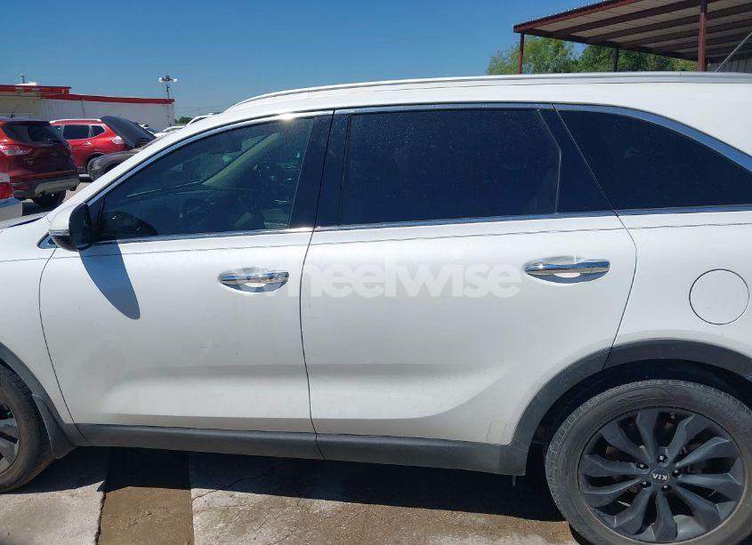 Photo 14 of 2020 Kia Sorento 3.3L EX (VIN 5XYPH4A51LG687366)
