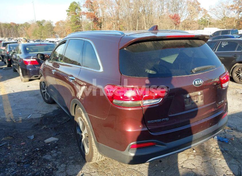 Photo 3 of 2018 Kia Sorento 3.3L EX (VIN 5XYPH4A52JG364120)