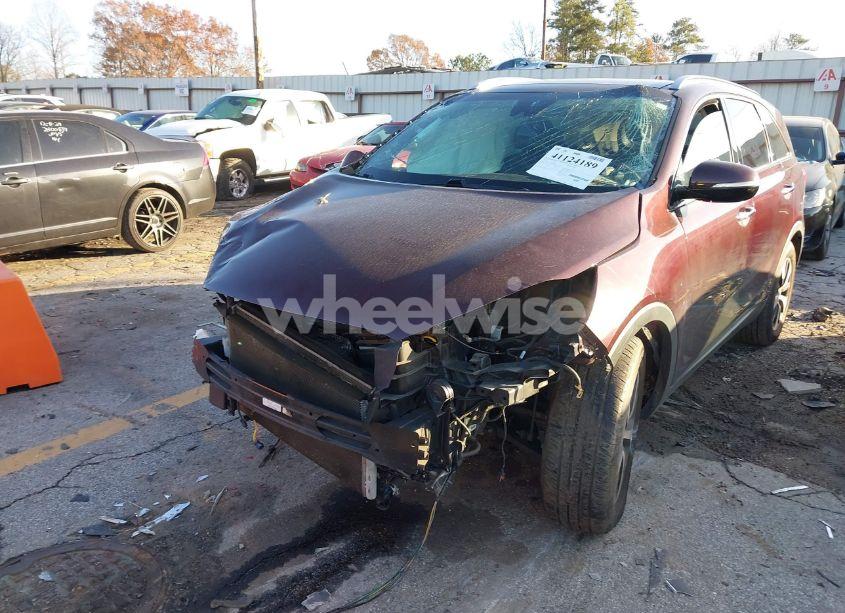 Photo 6 of 2018 Kia Sorento 3.3L EX (VIN 5XYPH4A52JG364120)