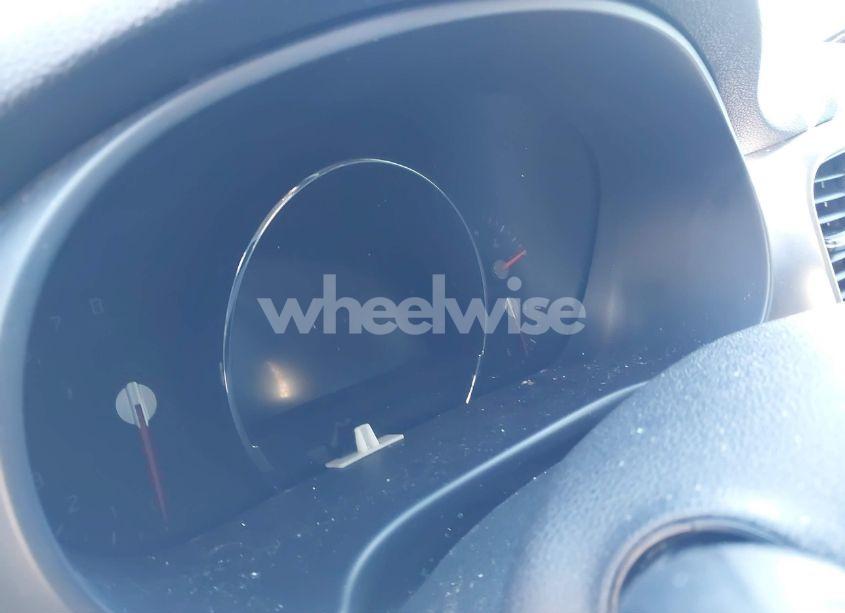 Photo 7 of 2018 Kia Sorento 3.3L EX (VIN 5XYPH4A52JG364120)